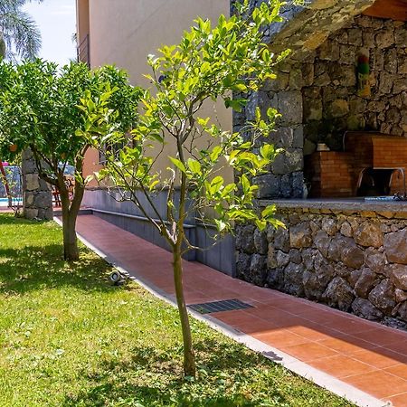 Aci SantʼAntonio Villa Magdalena מראה חיצוני תמונה