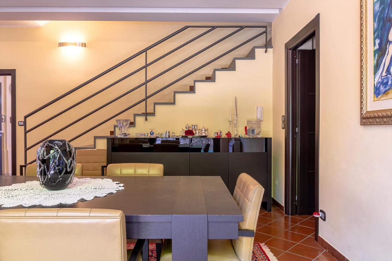 Aci SantʼAntonio Villa Magdalena מראה חיצוני תמונה